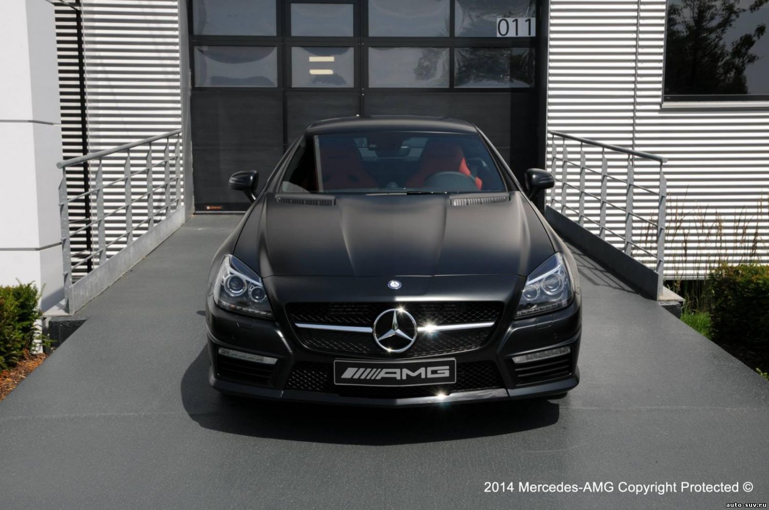 Прокачанный Mercedes-Benz SLK55 от AMG Performance Studio