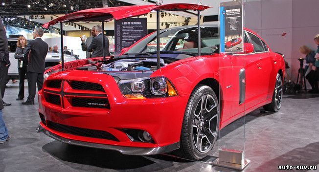 Пакет Redline с обновленным зарядным устройством для Dodge Charger