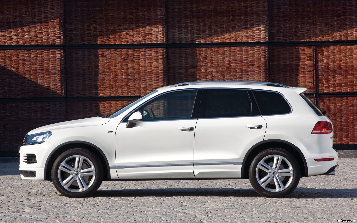 Внедорожник Touareg 2014 модельного года