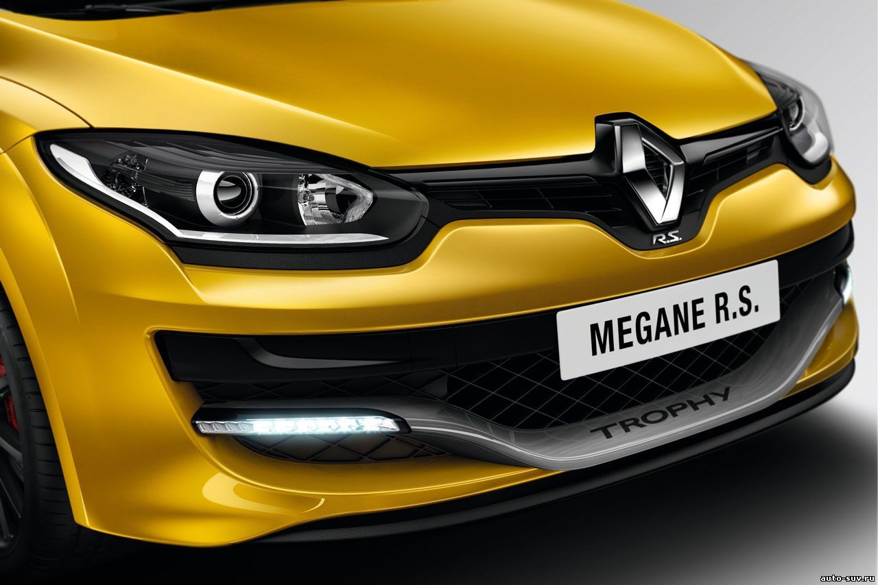 Мощный гоночный автомобиль Mégane Renaultsport 275 Trophy