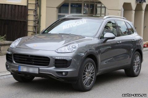 Новый внедорожник Porsche Cayenne засветился в Англии