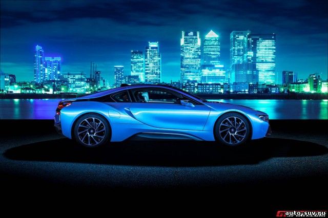 Новые фото уникальной модели BMW i8