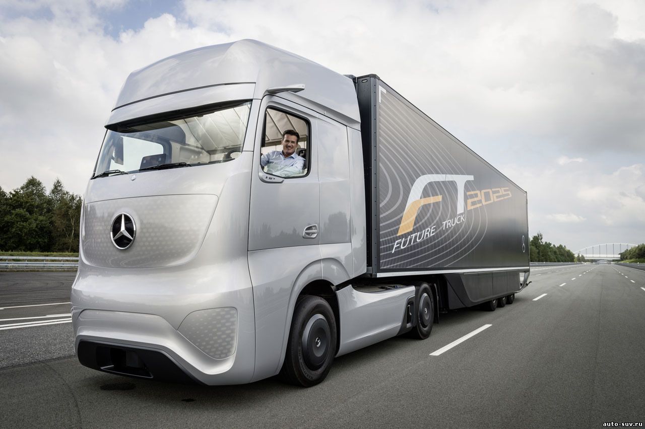 Грузовик будущего Mercedes Truck 2025 получит полную систему автономного вождения