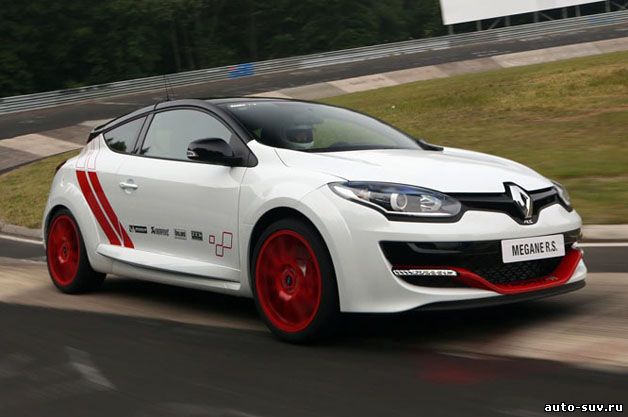 Renault Megane RS275 Trophy-R 2015- самый быстрый хэтчбек в мире