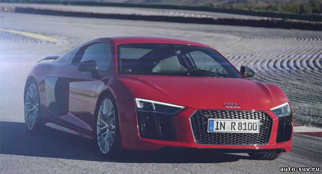 Видео: Audi R8 V10 Plus 2016 модельного года гоняет по трассе