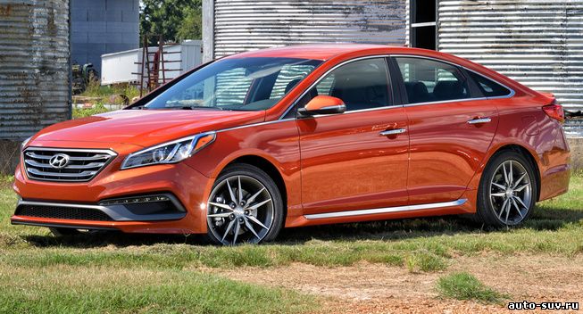 Автомобиль Hyundai Sonata Sport 2.0T 2015 года