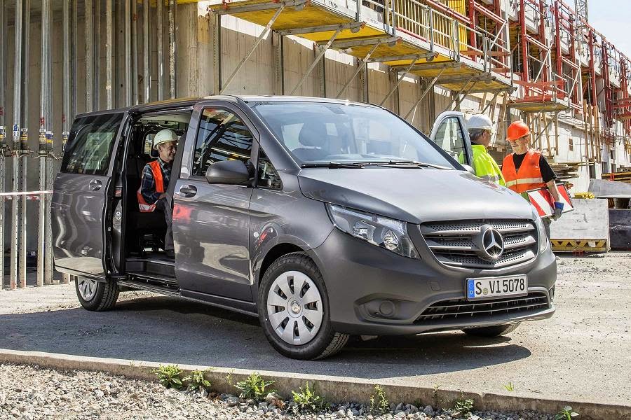 Микроавтобус Mercedes-Benz Vito 2015