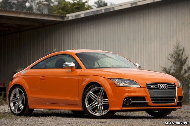 Спортивный автомобиль Audi TTS 2012 года