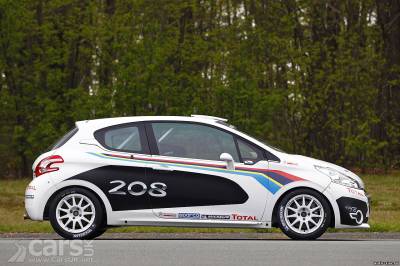 Peugeot показала модель 208 R2