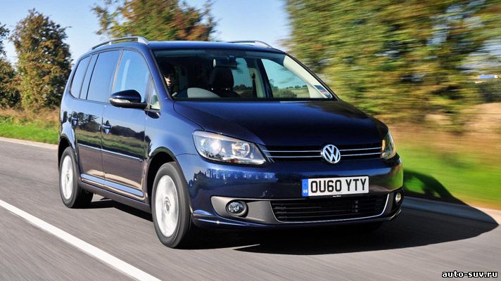 Шпионы сфотографировали обновленный Volkswagen Touran 2014 года