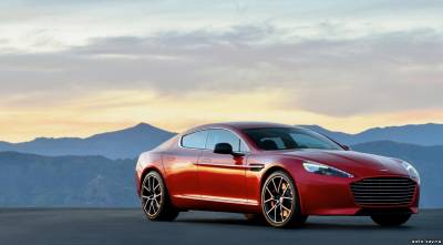 Aston Martin Rapide S до сих пор тестируют