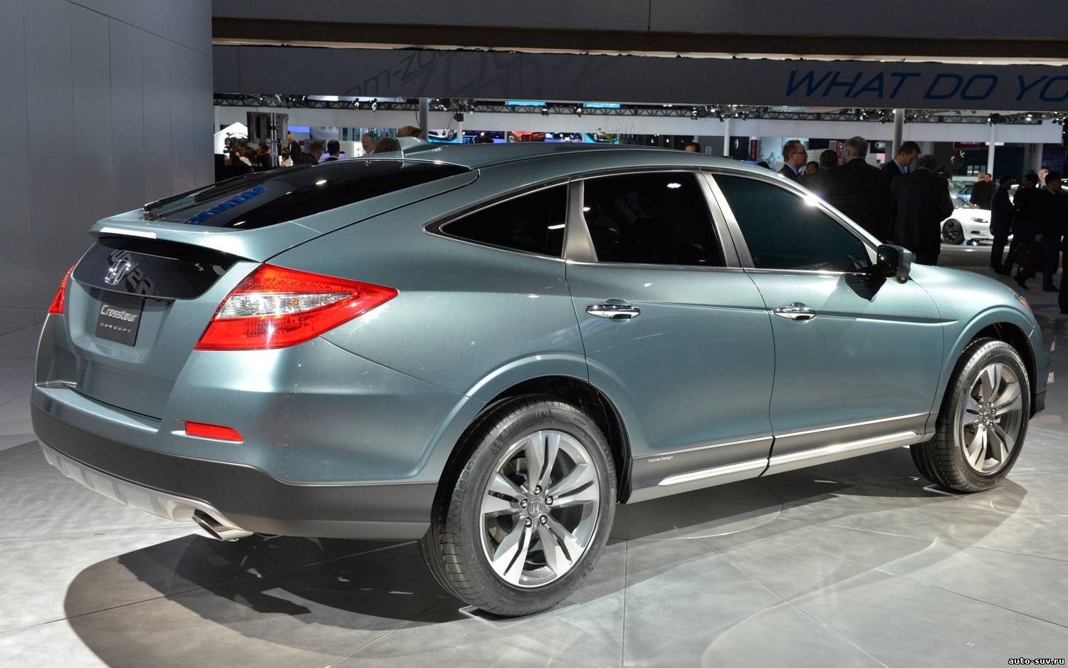 Комфортный автомобиль - Honda Crosstour