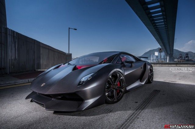 Один экземпляр суперкара Lamborghini Sesto Elemento выставлен на продажу